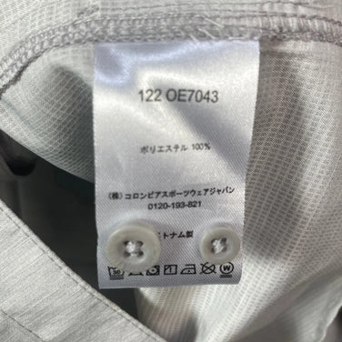 Mountain Hardwear Canyon Solid Long Sleeve Shirt, Men's Medium, Gray. Polyester. Perfect as a top or inner layer.