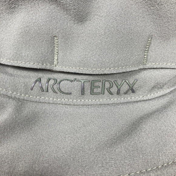 【OneSize グレー系】 Arcteryx ( アークテリクス ) クランブルック ハット Cranbrook Hat ポリエステル ウェア ウェア小物 ヘッドウェア ハット z00057334  ハット ヘッドウェア ウェア小物 ウェア