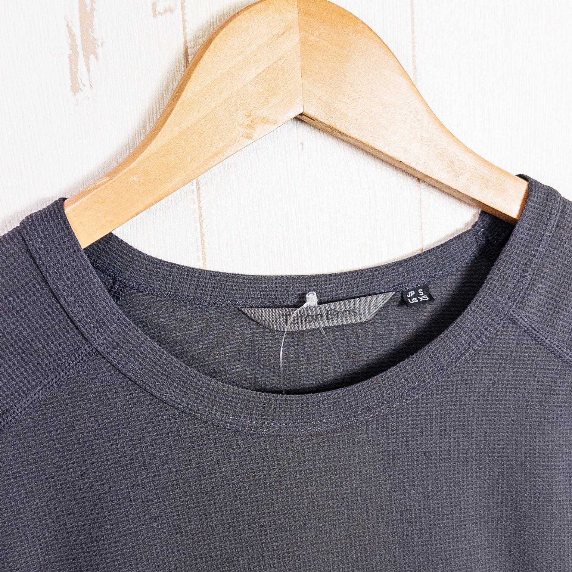 【Men's S グレー系】 Teton Bros ( ティートンブロス ) PPP ショートスリーブ PPP S/S ポリエステル ウェア トップス インナー シャツ ショートスリーブTシャツ クルーネック 化繊 z00052570 化繊 ショートスリーブTシ - 【公式】2ndGEAR（セカンドギア）Webショップ【登山用品・アウトドア用品専門 買取販売店】