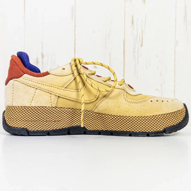 Nike Air Force 1 Wild 女款 24.5 厘米米色小麦金色 (z00053162)