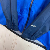 Montbell Men's Thunder Pass Jacket, Navy, Size Small. This nylon jacket features a rain shell and is perfect as a top. (Product code: z00054122)