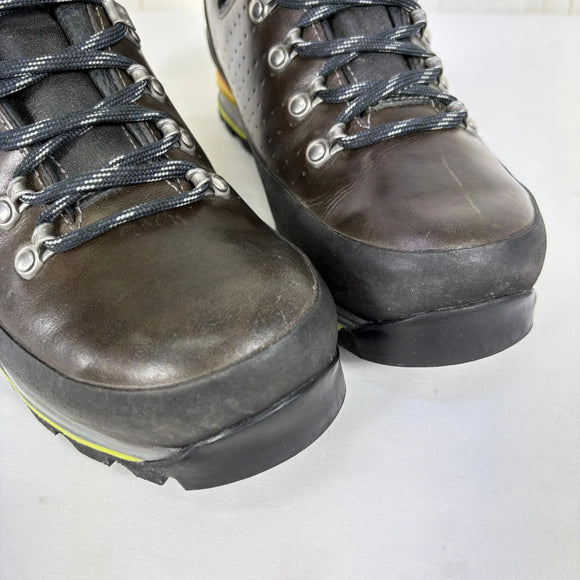 【Men's 27.0cm ブラウン系】 Meindl ( マインドル ) バキューム メン トップ ゴアテックス Vakuum Men Top GTX ヌバックレザー GORE-TEX Vibramソール アイゼン対応 フットウェア トレッキングブーツ z00061383