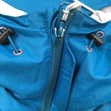 【Men's M ブルー系】Mountain Equipment ( マウンテンイクイップメント ) ゼノ ジャケット Zeno Jacket 2.5レイヤー レインジャケット 415145 International Men's レインシェル アウター ジャケット トップス ウェア - 【公式】2ndGEAR（セカンドギア）Webショップ【登山用品・アウトドア用品専門 買取販売店】