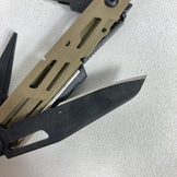 【OneSize ベージュ系】 Leatherman ( レザーマン ) シグナル Signal Coyote キャンピングギア 刃物 マルチツール z00053052 Coyote マルチツール 刃物 キャンピングギア