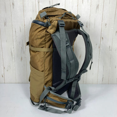 均码米色 Mystery Ranch 网眼尼龙储物背包，容量 30L-54L (z00056444)