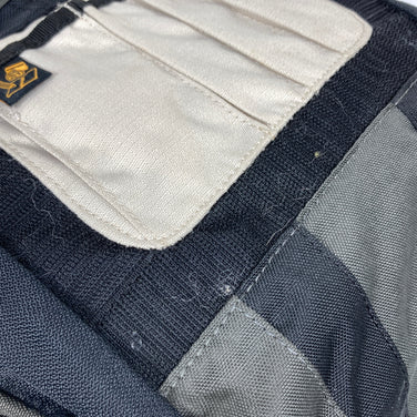 【OneSize グレー系】 Jackwolfskin ( ジャックウルフスキン ) ジャングル バッグ 10 Jungle Bag 10 ポリエステル バッグ ストレージ ショルダーバッグ z00059287  ショルダーバッグ バッグ ストレージ