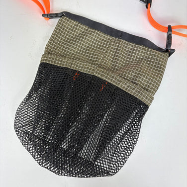 【OneSize カーキ系】 Light Sewing Machine ( ライトソーイングマシン ) ザ フューチャー The Future  カーキ（ネオンオレンジストラップ） z00057432 カーキ（ネオンオレンジストラップ） サコッシュポーチ バッグ