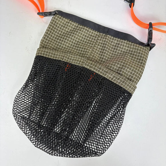 【OneSize カーキ系】 Light Sewing Machine ( ライトソーイングマシン ) ザ フューチャー The Future  カーキ（ネオンオレンジストラップ） z00057432 カーキ（ネオンオレンジストラップ） サコッシュポーチ バッグ