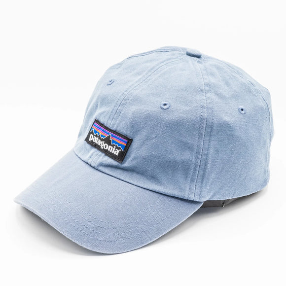 【OneSize ブルー系】 2024 Patagonia ( パタゴニア ) P-6 ラベル・トラッド・キャップ Utility Blue / UTB オーガニックコットン ウェア ウェア小物 ヘッドウェア キャップ z00052568 Utility Blue - 【公式】2ndGEAR（セカンドギア）Webショップ【登山用品・アウトドア用品専門 買取販売店】
