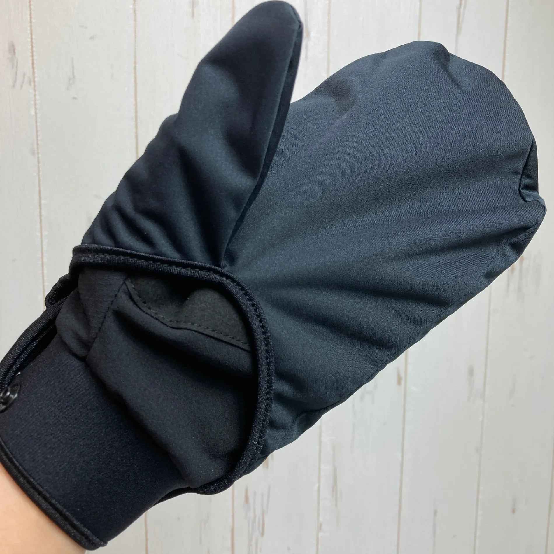 【Unisex L ブラック系】 Halo Commodity ( ハロコモディティ ) ダクト グローブ Duct Glove ポリエステル ウェア ウェア小物 グローブ 手袋 z00050444 グローブ 手袋 ウェア小物 ウェア - 【公式】2ndGEAR（セカンドギア）Webショップ【登山用品・アウトドア用品専門 買取販売店】