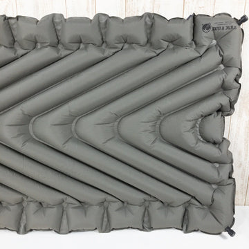 【OneSize グレー系】 Klymit ( クライミット ) スタティック V リュクス Static V Luxe ポリエステル エアマット マット スリーピングパッド スリーピングシステム - 【公式】2ndGEAR（セカンドギア）Webショップ【登山用品・アウトドア用品専門 買取販売店】