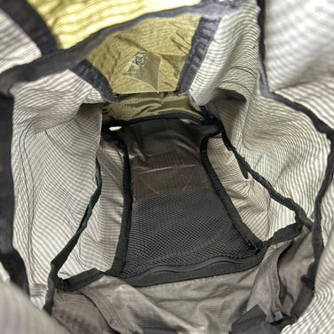 【M グリーン系】 Six Moon Designs ( シックスムーンデザインズ ) フライト 30 ウルトラ Flight 30 Ultra Gray / Green スタンダードハーネス バッグ ストレージ バックパック 容量【30L～54L】 z