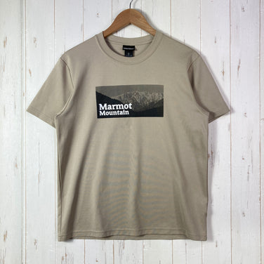 【Men's M ベージュ系】 Marmot ( マーモット ) マウンテン フォト ハーフスリーブ ティー Mountain Photo Half Sleeve Tee ポリエステル ウェア トップス インナー シャツ ショートスリーブTシャツ クルーネック 化繊