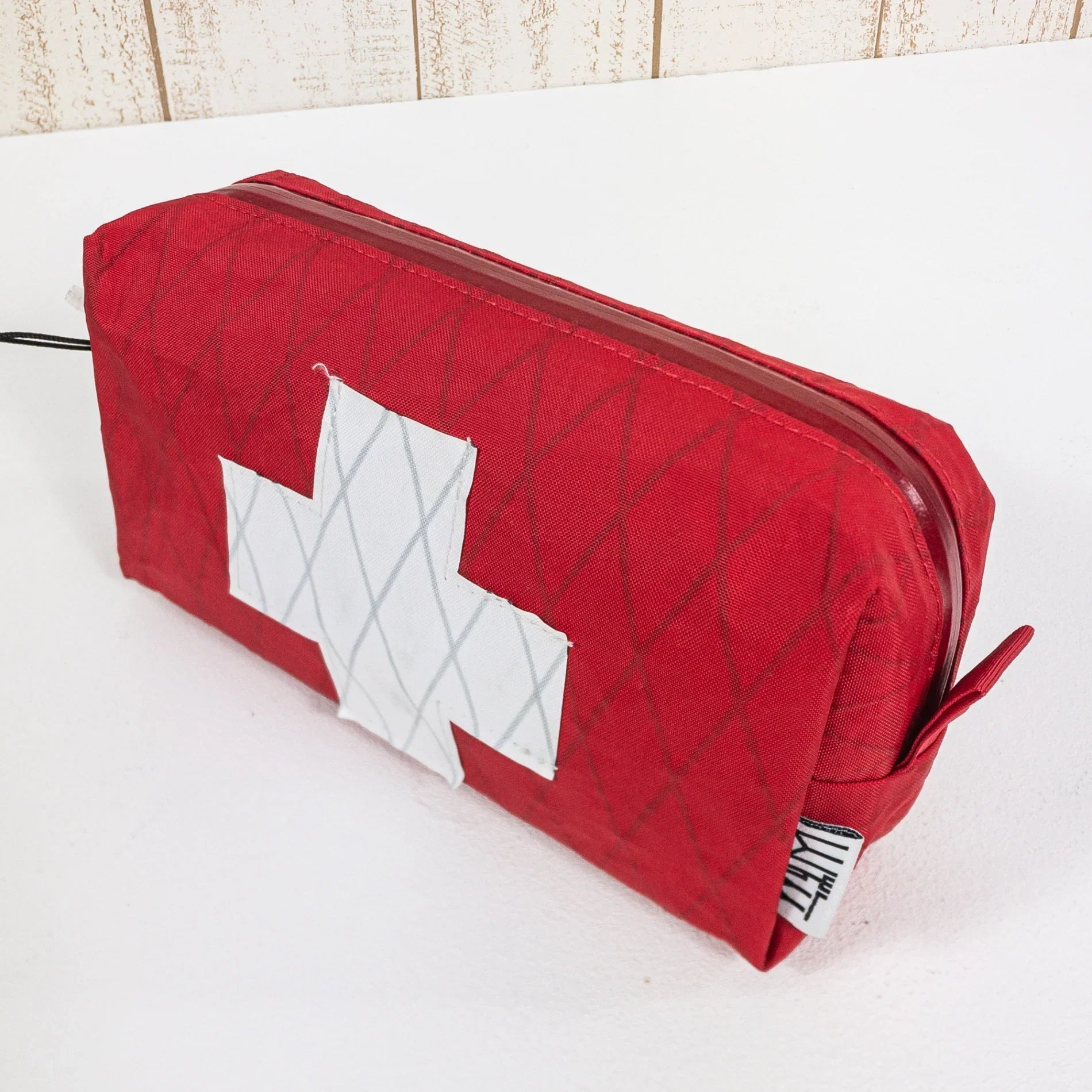 【OneSize レッド系】 Yamatabi ( 山旅 ) X-PAC製ファーストエイドキットポーチ バッグ ストレージ 外付けポーチ X-Pac ( エックスパック ) z00051257 外付けポーチ バッグ ストレージ - 【公式】2ndGEAR（セカンドギア）Webショップ【登山用品・アウトドア用品専門 買取販売店】