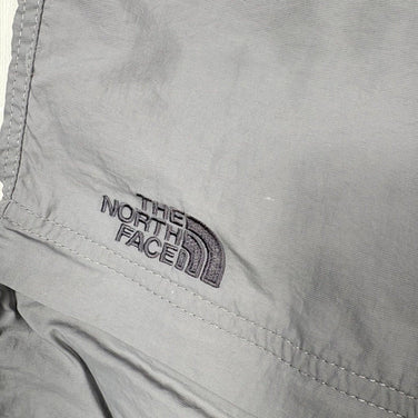 【Men's M グレー系】 The North Face ( ザ・ノースフェイス ) ベーシック ライト コンバーチブル パンツ Basic Light Convertible Pant ナイロン ウェア ボトムス ロングパンツ  z00055052   ロング
