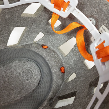 【M/L ホワイト系】 Petzl ( ペツル ) メテオ Meteor 山岳 ヘルメット A071AA ヘルメット - 【公式】2ndGEAR（セカンドギア）Webショップ【登山用品・アウトドア用品専門 買取販売店】