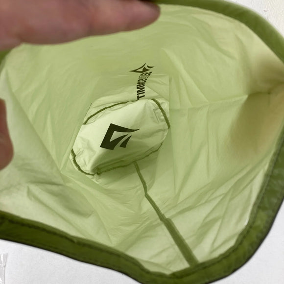 【OneSize グリーン系】 Sea To Summit ( シートゥーサミット ) ウルトラシル ドライバッグ 5L Ultra-Sil Dry Bag 5L タラゴン 30Dコーデュラ シルナイロン PUコーティング 耐水圧2000mm ナイロン バッグ スト