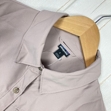 【Women's S ベージュ系】 2022 Patagonia ( パタゴニア ) ロングスリーブ セルフガイデッド ハイク シャツ Long-Sleeved Self-Guided Hike Shirt STYM ポリエステル ウェア トップス インナー シャツ ロ