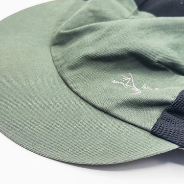 Arcteryx 棉质网眼帽（S/M 绿） - 已停产，难觅踪影。棉质服装、配饰、头饰、帽子 (z00053009)。帽子、头饰、配饰、服装。