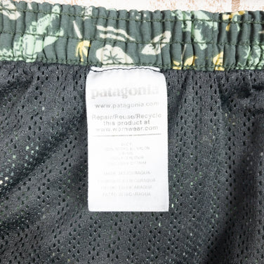 【Men's M グリーン系】 2020 Patagonia ( パタゴニア ) バギーズ ショーツ 5インチ Baggies Shorts 5-Inch ABKG ポリエステル ウェア ボトムス ショーツ ショートパンツ 化繊 z00050185 ABKG 化繊 - 【公式】2ndGEAR（セカンドギア）Webショップ【登山用品・アウトドア用品専門 買取販売店】