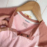 【Baby's 3T ピンク系】 2020 Patagonia ( パタゴニア ) キャプリーン ミッドウェイト ヘンリー Capilene Midweight Henley FRRS ポリエステル ウェア トップス インナー シャツ ロングスリーブTシャツ クルーネ