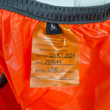 【OneSize オレンジ系】 Mystery Ranch ( ミステリーランチ ) パック フライ M Pack Fly M Blaze Orange ナイロン バッグ ストレージ ザックカバー z00058538 Blaze Orange ザックカバー バッグ
