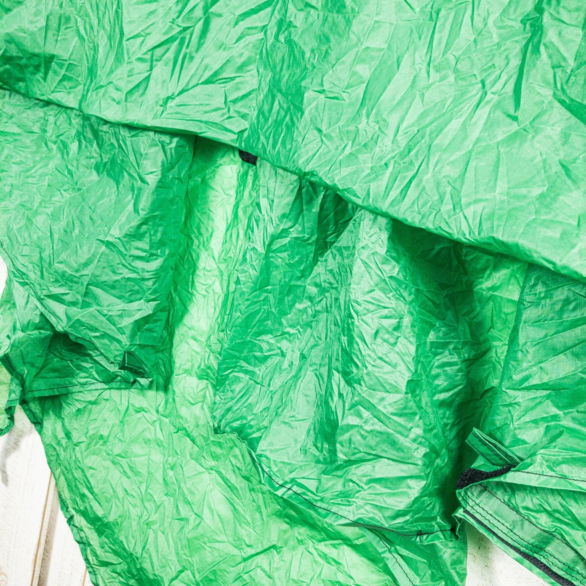 【OneSize グリーン系】 Anti Gravity Gear ( アンチグラビティギア ) ポンチョ ヴィラ Poncho Villa ケリー・グリーン ナイロン ウェア ポンチョ z00051668 ケリー・グリーン ポンチョ ウェア - 【公式】2ndGEAR（セカンドギア）Webショップ【登山用品・アウトドア用品専門 買取販売店】