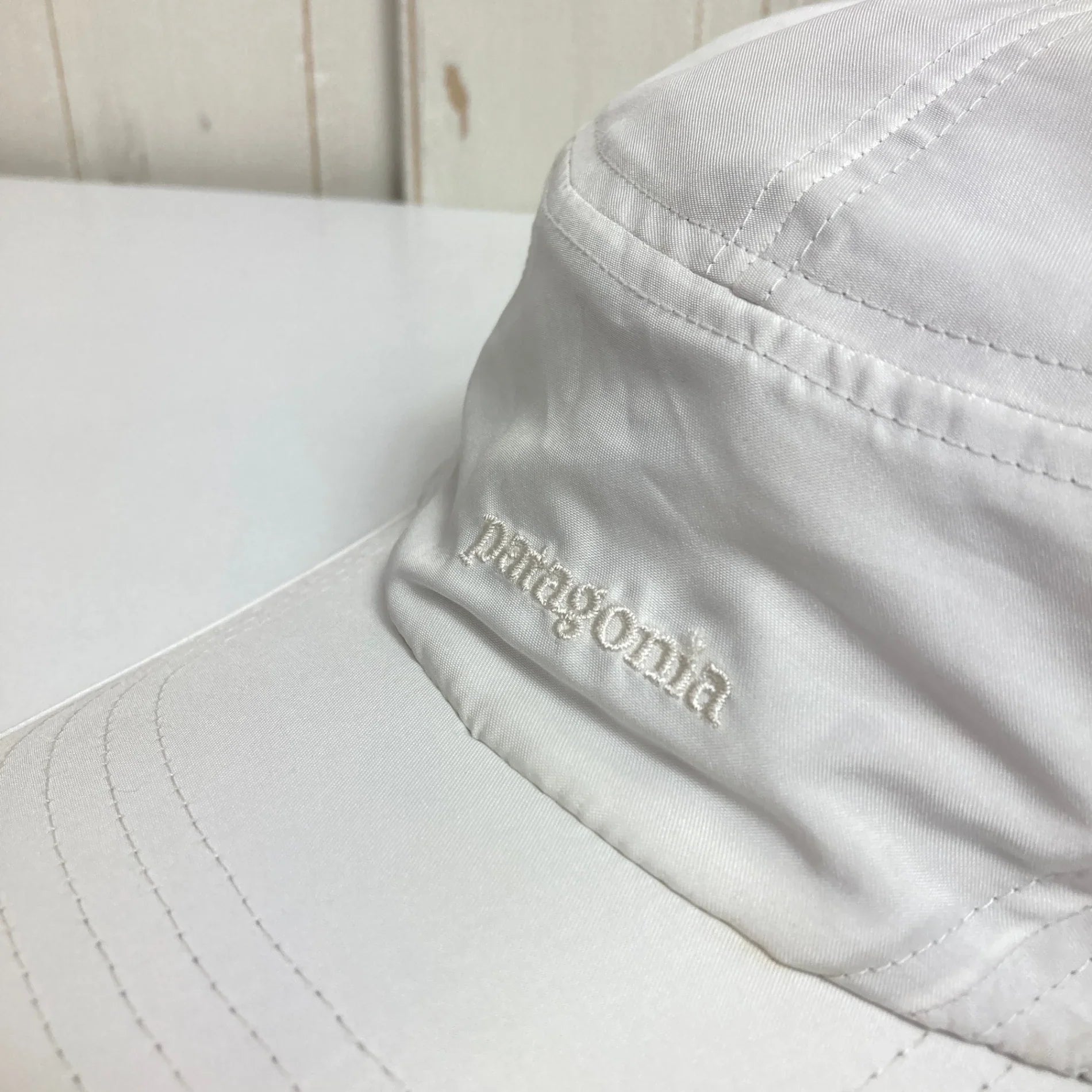 【OneSize ホワイト系】 2000 Patagonia ( パタゴニア ) ベロシティ キャップ Velocity Cap ポリエステル ウェア ウェア小物 ヘッドウェア キャップ z00052323 キャップ ヘッドウェア ウェア小物 ウェア - 【公式】2ndGEAR（セカンドギア）Webショップ【登山用品・アウトドア用品専門 買取販売店】