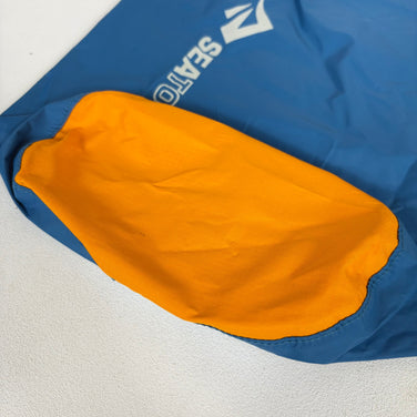 【OneSize ブルー系】 Sea To Summit ( シートゥーサミット ) エバック ドライバッグ 8L Evac Dry Bag 8L ターキッシュタイル ナイロン バッグ ストレージ パッキングサック スタッフサック インナーポーチ eVent (