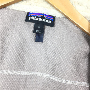 【Women's S アイボリー系】 Patagonia ( パタゴニア ) クラシック レトロ エックス ベスト Classic Retro-X Vest フリース 防風 23082 International Women's NAT Natural フリース ベスト - 【公式】2ndGEAR（セカンドギア）Webショップ【登山用品・アウトドア用品専門 買取販売店】