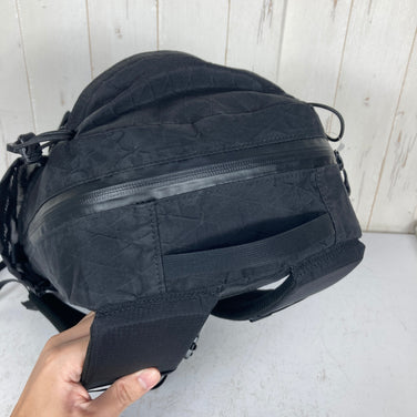 【OneSize ブラック系】 Ridge Mountain Gear ( リッジマウンテンギア ) ワンマイル One Mile ナイロン バッグ ストレージ バックパック デイパック 容量【～29L】 X-Pac VX21 ( エックスパック VX21 ) z0
