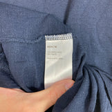 Men's Medium Navy Yamatomichi 100% Light Merino Sleeveless Shirt. Made from merino wool, this sleeveless shirt can be worn as an inner layer or as a tank top.