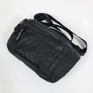 【OneSize ブラック系】 Yamatabi ( 山旅 ) ダイニーマ製ULサコッシュ バッグ ストレージ サコッシュポーチ DCF ( ダイニーマ・コンポジット・ファブリック / キューベンファイバー ) z00051242 サコッシュポーチ バッグ ストレ - 【公式】2ndGEAR（セカンドギア）Webショップ【登山用品・アウトドア用品専門 買取販売店】