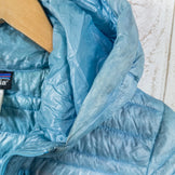 【Women's XS ブルー系】 2012 Patagonia ( パタゴニア ) ウルトラライト ダウン フーディ Ultralight Down Hoody ダウン ウェア トップス アウター ジャケット ダウンインサレーション z00051009 ダウンインサ - 【公式】2ndGEAR（セカンドギア）Webショップ【登山用品・アウトドア用品専門 買取販売店】