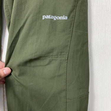 【Men's S グリーン系】 2022 Patagonia ( パタゴニア ) テルボンヌ ジョガーズ Terrebonne Joggers BSNG Basin Green 軽量 速乾 DWR リップストップ ポリエステル ウェア ボトムス ロングパンツ ソフト