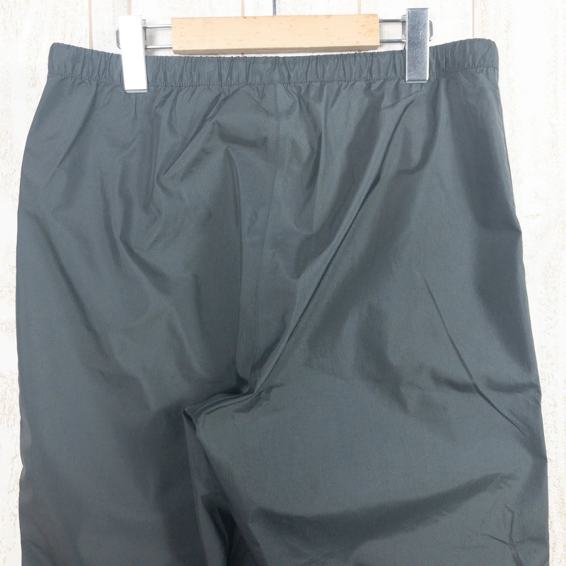 【Men's M グレー系】 Montbell ( モンベル ) サンダー パス パンツ Thunder Pass Pants ナイロン ウェア ボトムス ロングパンツ レインシェル z00051334 レインシェル ロングパンツ ボトムス ウェア - 【公式】2ndGEAR（セカンドギア）Webショップ【登山用品・アウトドア用品専門 買取販売店】