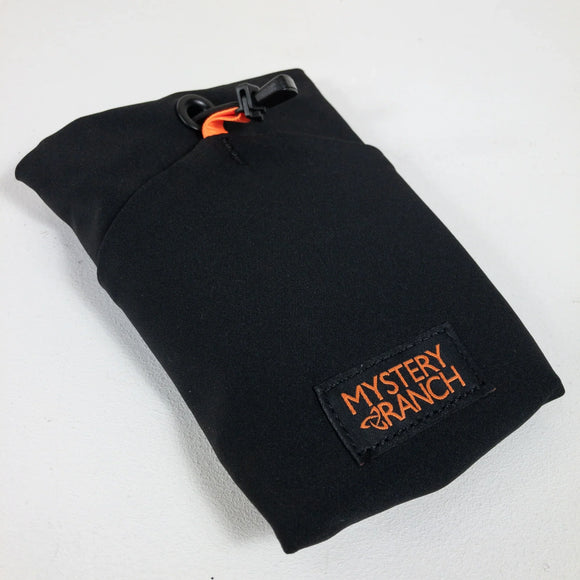 【OneSize ブラック系】 Mystery Ranch ( ミステリーランチ ) ウィングマン AFP ナイロン 外付けポーチ バッグ ストレージ - 【公式】2ndGEAR（セカンドギア）Webショップ【登山用品・アウトドア用品専門 買取販売店】