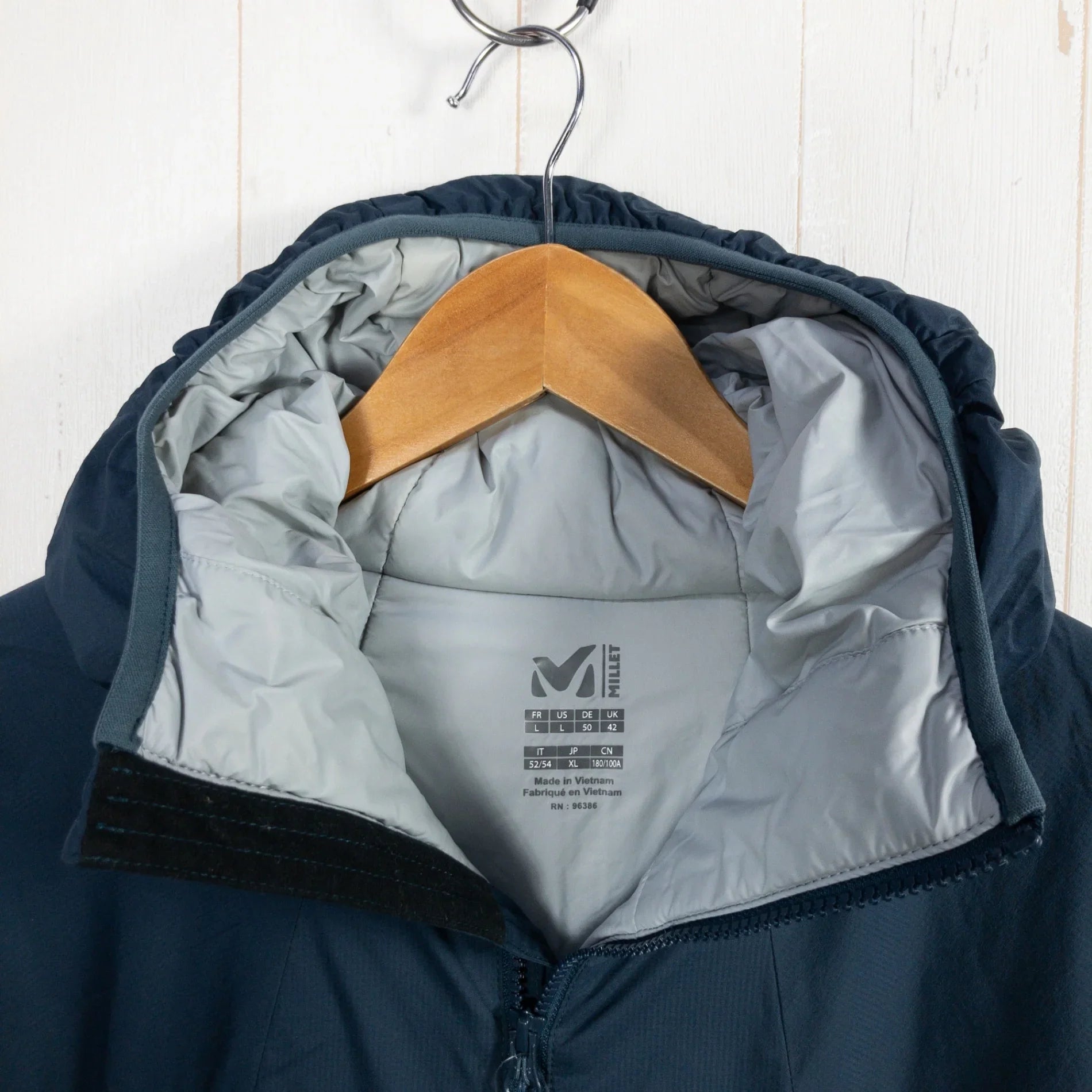 【Men's L ネイビー系】 Millet ( ミレー ) ケー ビレイ フーディー K BELAY HOODIE アクティブインサレーション 化繊ダウン ウェア トップス アウター ジャケット 化繊インサレーション z00052443 化繊インサレーション ア - 【公式】2ndGEAR（セカンドギア）Webショップ【登山用品・アウトドア用品専門 買取販売店】