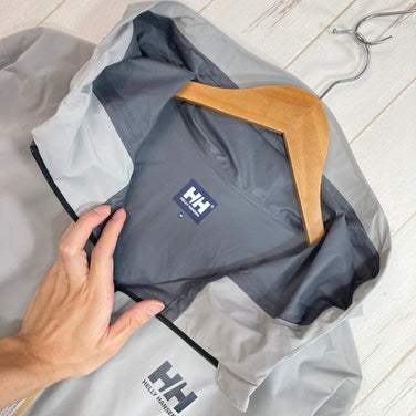 【Unisex M グレー系】 Helly Hansen ( ヘリーハンセン ) レイネ ライト ジャケット Raine Light Jacket ナイロン ウェア トップス アウター ジャケット レインシェル z00060331  レインシェル アウター ジャケッ