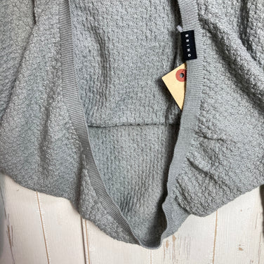 男士大号灰色 Bring Wonderwear 无缝连帽衫，美利奴羊毛抓绒夹克 (z00055591)。