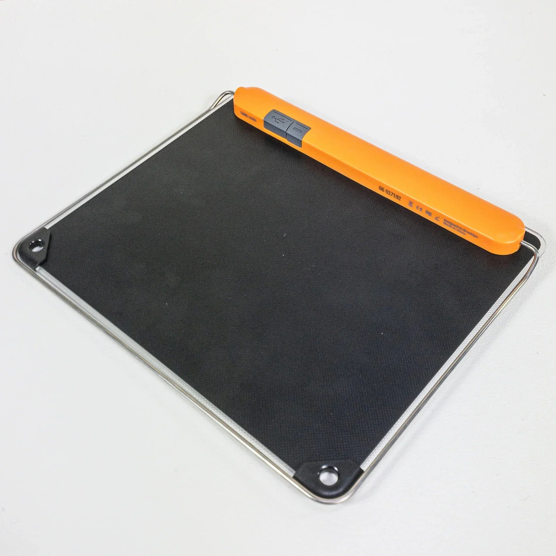 【OneSize ブラック系】 Biolite ( バイオライト ) ソーラー パネル 5 プラス Solar Panel 5 PLUS 電子機器 精密機器 z00051224 電子機器 精密機器 - 【公式】2ndGEAR（セカンドギア）Webショップ【登山用品・アウトドア用品専門 買取販売店】