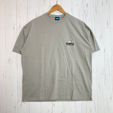 【Men's M ベージュ系】 Kavu ( カブー ) 別注 ビッグシルエット ロゴバックプリント Tシャツ Exclusive Oversized Logo Back-Print T-Shirt グレイッシュ ベージュ 2026SS FREAK'S STORE