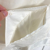 男女通用 2 象牙色 Rawlow Mountain Works Drizzler 连帽衫，米色尼龙，防风夹克，外套，z00053675，Ec