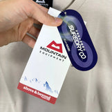 【Men's XL ベージュ系】 Mountain Equipment ( マウンテンイクイップメント ) ブリットポップ ティー オニヤンマ Britpop Tee Oniyanma 425773 CLOUD z00056026 CLOUD 化繊 ショートスリーブT