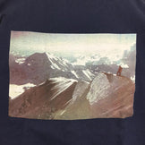 【Men's M ネイビー系】 アラスカマウンテニアリングスクール Ams Alaska Mountaineering School オリジナル Tシャツ 希少なアウトドアTシャツ International Men's 化繊 ショートスリーブTシャツ クルーネッ - 【公式】2ndGEAR（セカンドギア）Webショップ【登山用品・アウトドア用品専門 買取販売店】