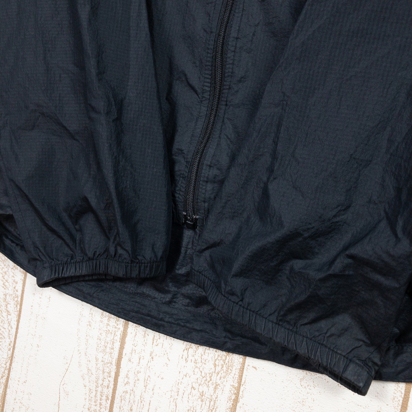 【Men's S ブラック系】 Patagonia ( パタゴニア ) フーディニ ジャケット Houdini Jacket ナイロン 24017 International Men's 防風機能 軽量 コンパクト ブラック | Black | BLK ウィンドシェ