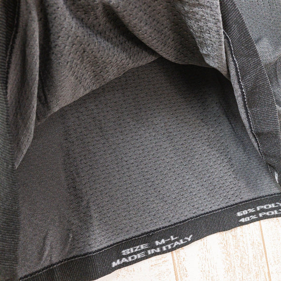【Men's M/L ブラック系】 Montura ( モンチュラ ) シームレス ウルトラ-L ティーシャツ SEAMLESS ULTRA-L T-SHIRT 1枚 ポリプロピレン ウェア トップス インナー シャツ ショートスリーブTシャツ クルーネック 化繊 z0 - 【公式】2ndGEAR（セカンドギア）Webショップ【登山用品・アウトドア用品専門 買取販売店】