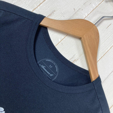 【Men's M ブラック系】 Answer4 ( アンサーフォー ) ULTRA LUNCH×Answer4: Tee 生産終了モデル 入手困難 ポリエステル ウェア トップス インナー シャツ ショートスリーブTシャツ クルーネック 化繊 z00057148