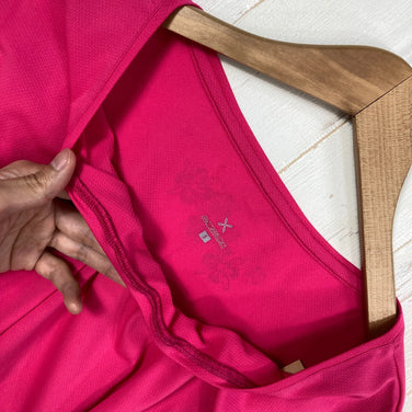 【Women's S ピンク系】 Montura ( モンチュラ ) フラワープリント ショートスリーブティー ポリエステル ウェア トップス インナー シャツ ショートスリーブTシャツ クルーネック 化繊 z00054167  化繊 ショートスリーブTシャツ クルー