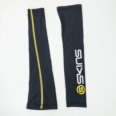 【Unisex XS ブラック系】 Skins ( スキンズ ) アームスリーブ ナイロン ウェア ウェア小物 アームカバー z00051870 アームカバー ウェア小物 ウェア - 【公式】2ndGEAR（セカンドギア）Webショップ【登山用品・アウトドア用品専門 買取販売店】